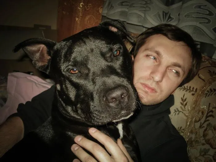 'Hot Dudes With Dogs' Instagram Brings Two Of Your Favorite Things In One Place