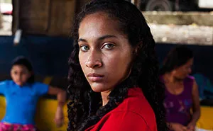 I Photographed Women In 37 Countries. Now You Choose My Next Destinations!