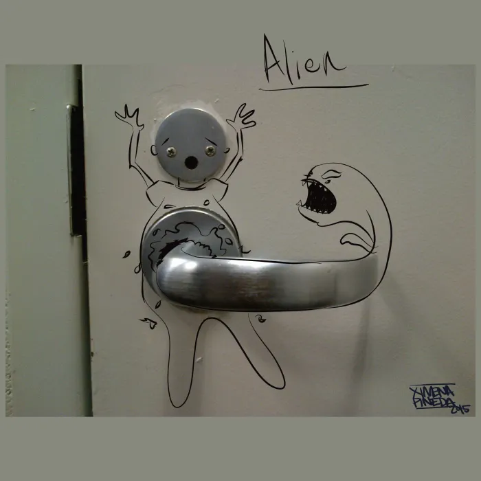 "alien Door Handle"