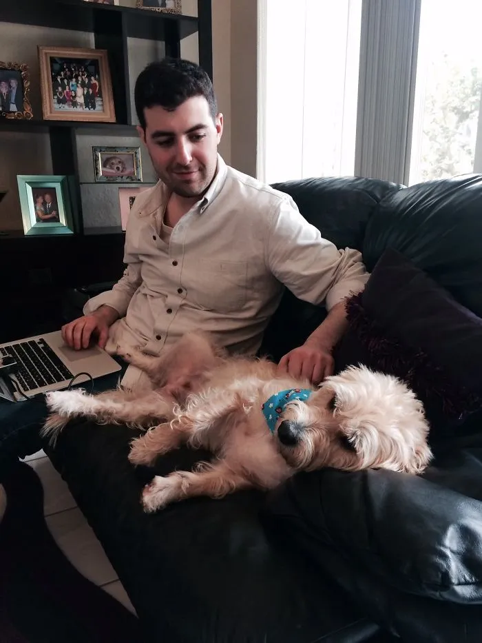 'Hot Dudes With Dogs' Instagram Brings Two Of Your Favorite Things In One Place
