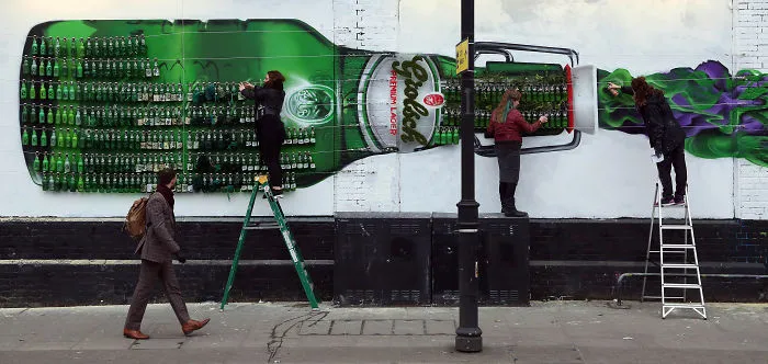 Grolsch Turns 400, Creates Stunning Art Work In Just 400 Minutes!