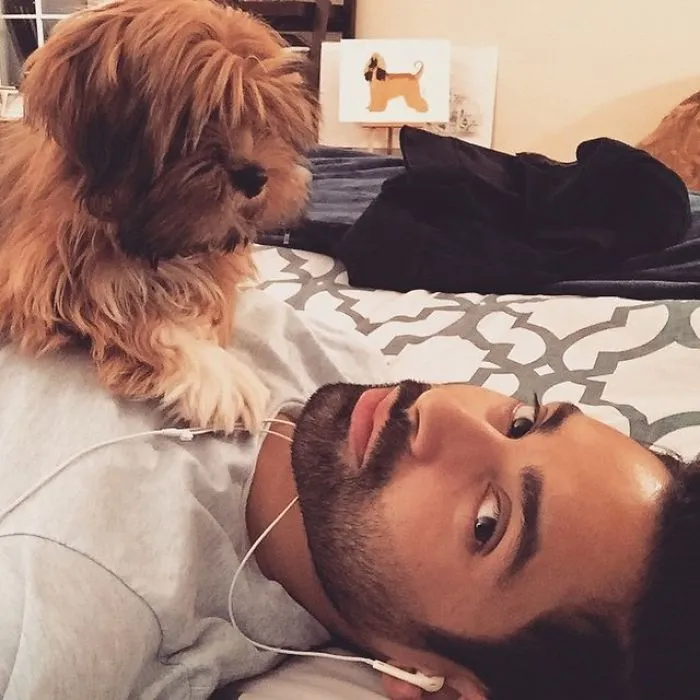 'Hot Dudes With Dogs' Instagram Brings Two Of Your Favorite Things In One Place