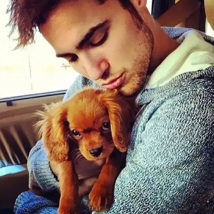 'Hot Dudes With Dogs' Instagram Brings Two Of Your Favorite Things In One Place