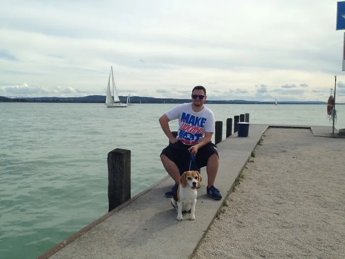 'Hot Dudes With Dogs' Instagram Brings Two Of Your Favorite Things In One Place