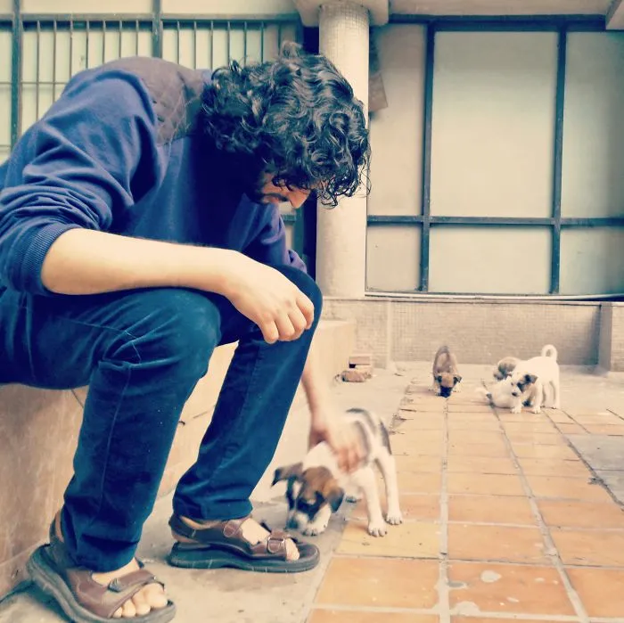 'Hot Dudes With Dogs' Instagram Brings Two Of Your Favorite Things In One Place