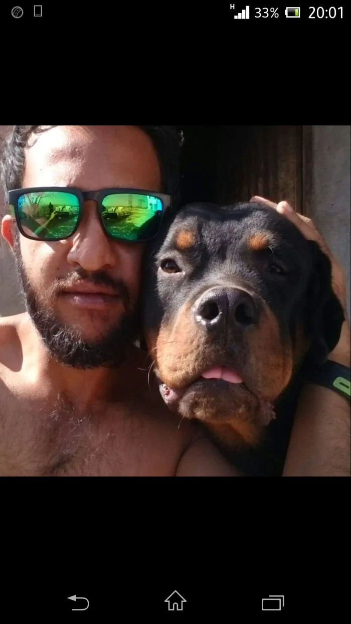'Hot Dudes With Dogs' Instagram Brings Two Of Your Favorite Things In One Place