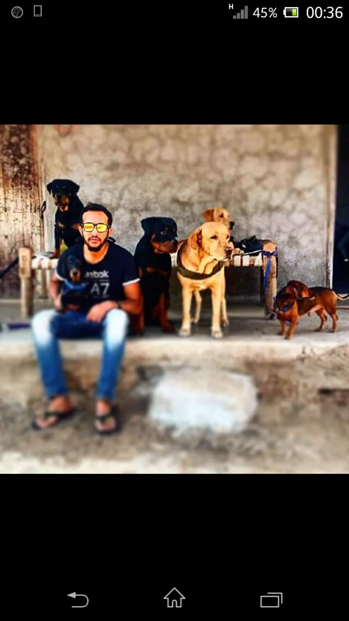 'Hot Dudes With Dogs' Instagram Brings Two Of Your Favorite Things In One Place