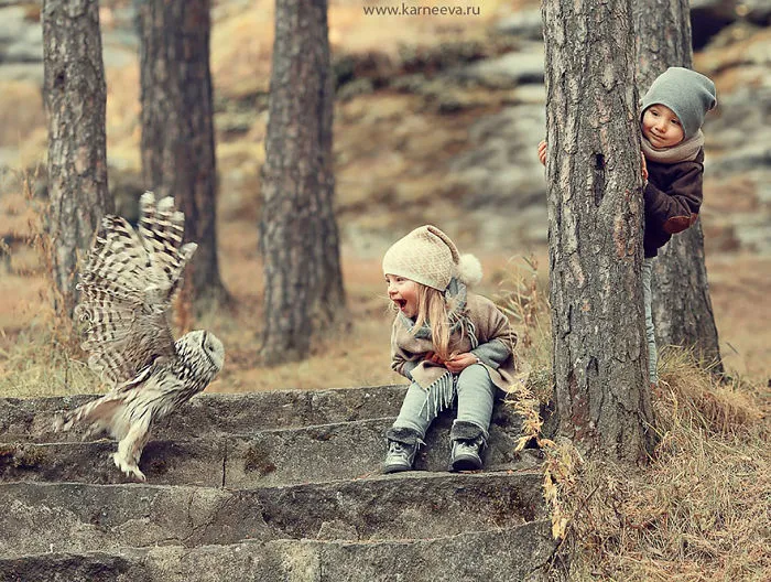 Children And Animals Cuddle In Cute Photoshoots By Russian Photographer Elena Karneeva
