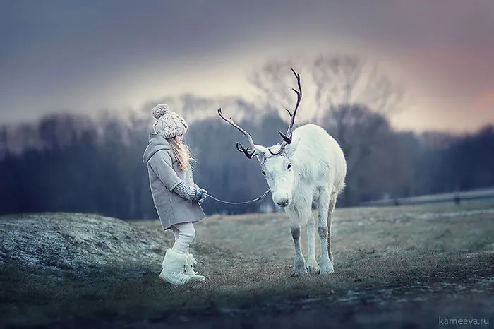 Children And Animals Cuddle In Cute Photoshoots By Russian Photographer Elena Karneeva
