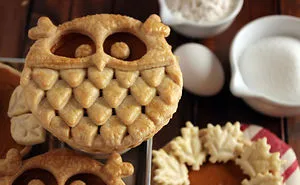 56 Of The Most Creative Pies That Are Too Cool To Eat