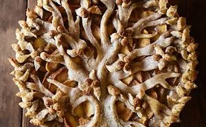 56 Of The Most Creative Pies That Are Too Cool To Eat