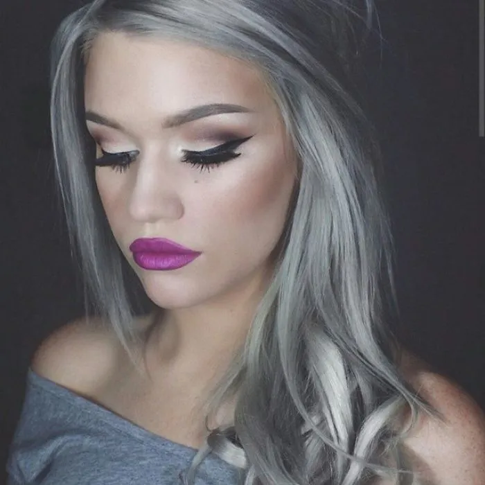'Granny' Hair Trend: Young Women Are Dyeing Their Hair Gray