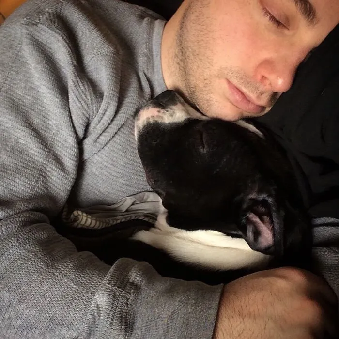 'Hot Dudes With Dogs' Instagram Brings Two Of Your Favorite Things In One Place