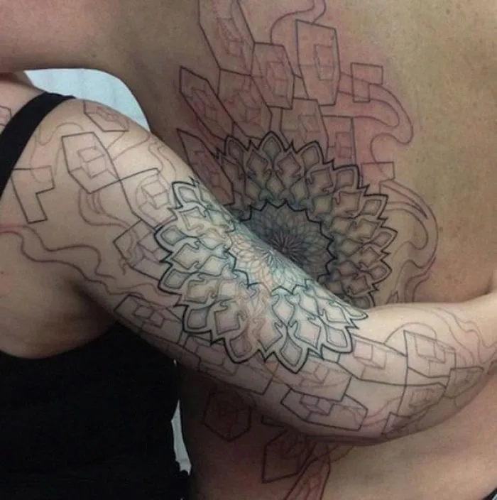 87 Matching Couple Tattoos For Lovers That Will Grow Old Together