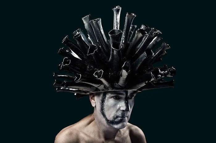 Black Ceramic Hat