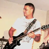 Luis Cruz