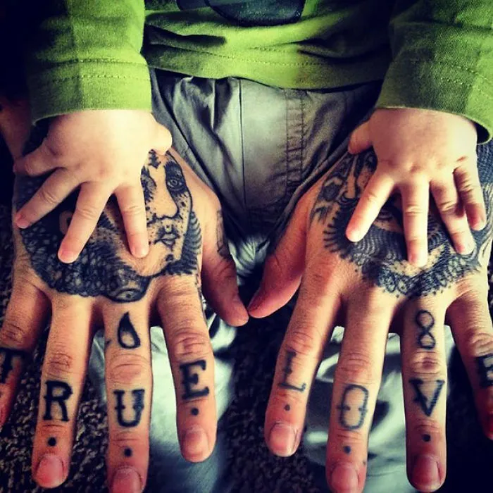 124 Babies And Their Tattooed Parents That Look Absolutely Beautiful Together