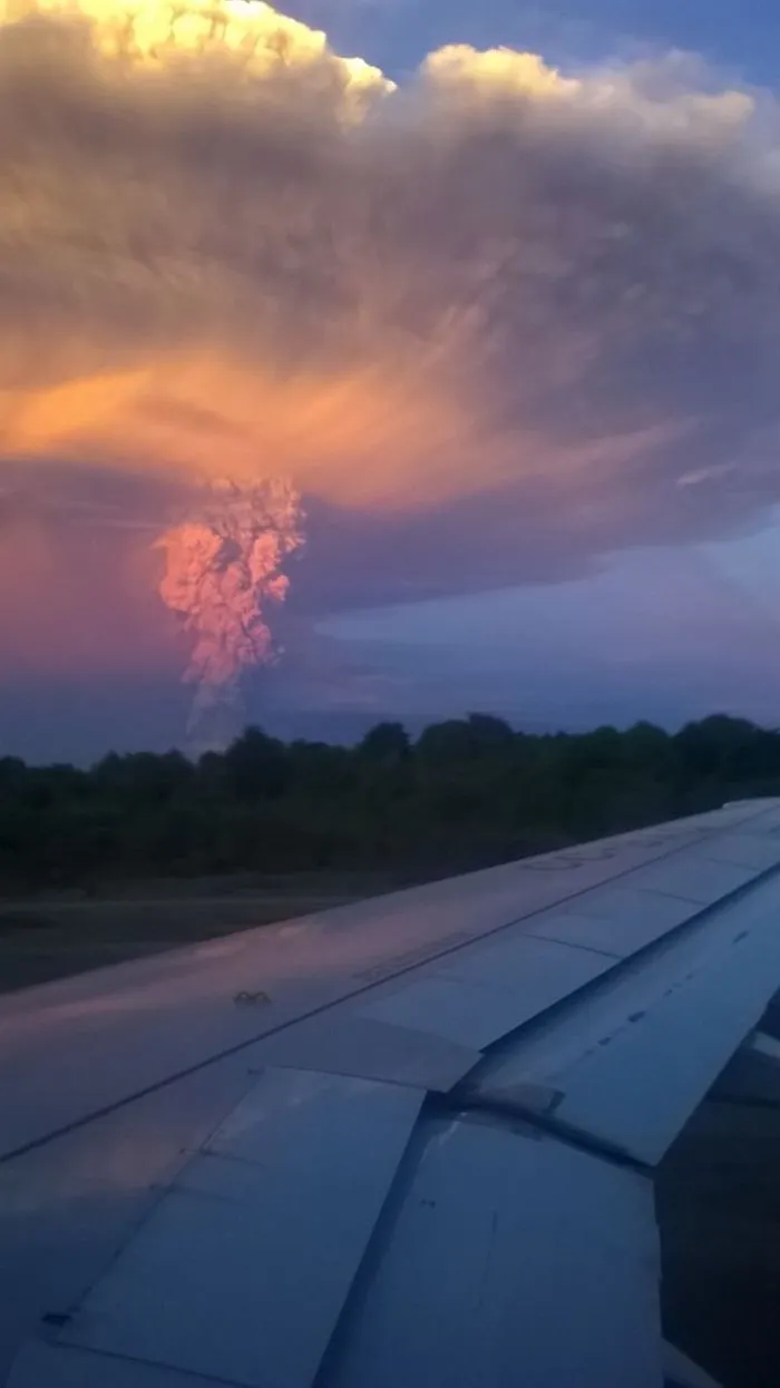 34 Breathtaking Pics Of Volcano Eruption In Chile That Forced 4,000 To Evacuate