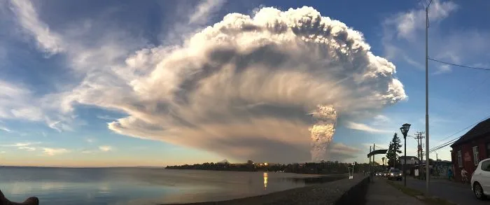 34 Breathtaking Pics Of Volcano Eruption In Chile That Forced 4,000 To Evacuate