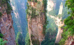 175 Unbelievable Places That Look Like They're From Another Planet