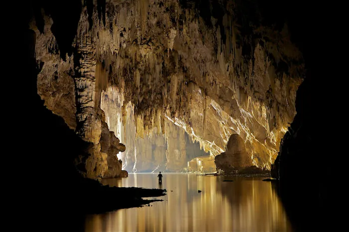 Australian Photographer John Spies Reveal The Hidden Wonders Of Underground Caves