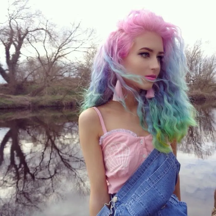 Rainbow Pastel Hair Is A New Trend Among Women