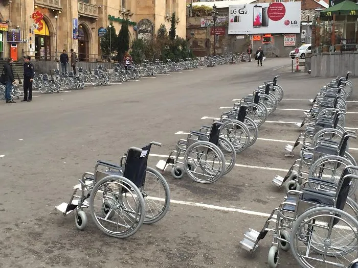 Jwt Metro - Parking Wheelchairs