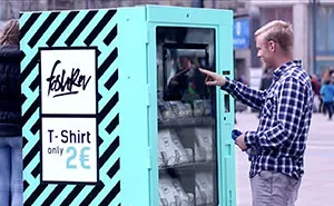 This Vending Machine Sold T-Shirts For Only 2 Euros, But Nobody Wanted To Buy Them
