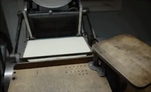 Mesmerizing Vintage Letterpress Gifs