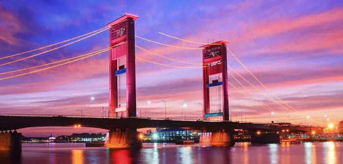 South Sumatra: Ampera Bridge