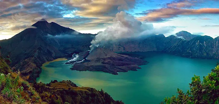 West Nusa Tenggara: Mount Rinjani