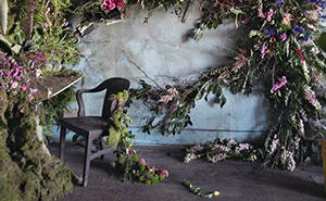 Abandoned House In Detroit Brought Back To Life With 4,000 Flowers