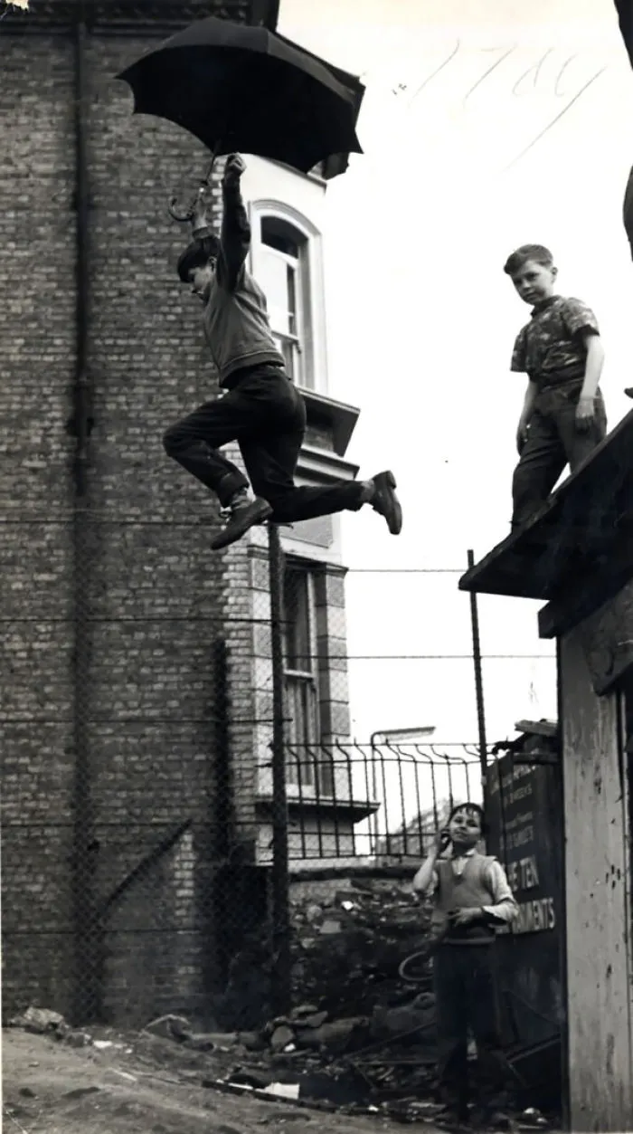 Umbrella Leap, 1963