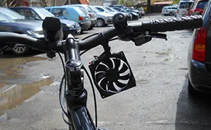 $5 Bicycle Cell Phone Charger By 16-Year-Old Romanian Inventor