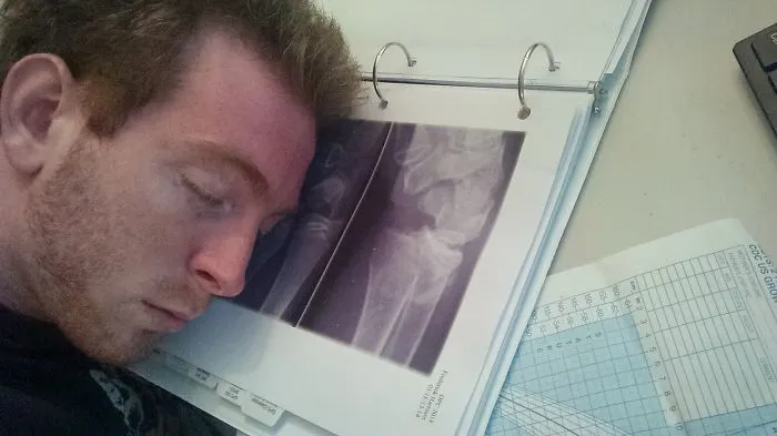 Purposely Looked At Images In A Lit Room To Try To Avoid This But Still Fell Asleep.