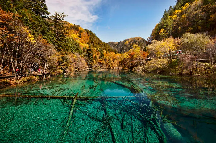 Jiuzhaigou (九寨溝), China