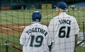 34 Elderly Couples Prove You're Never Too Old To Have Fun
