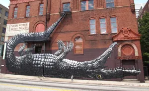 Random Buildings Around The World Are Being Attacked By Animals / Linas Vaitonis (atrankai)