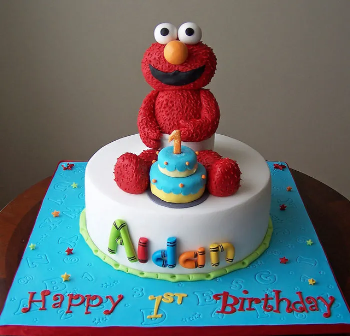 Elmo Cake
