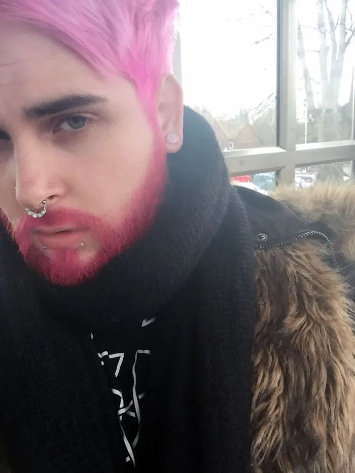 Merman Trend: Men Are Dyeing Their Hair With Incredibly Vivid Colors