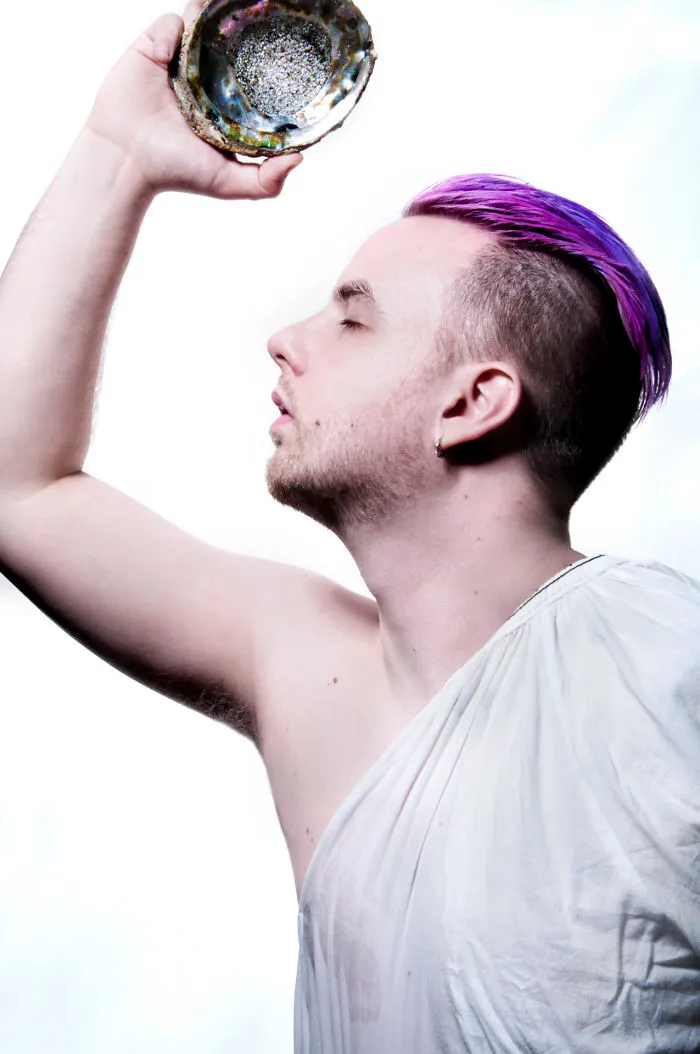 Merman Trend: Men Are Dyeing Their Hair With Incredibly Vivid Colors