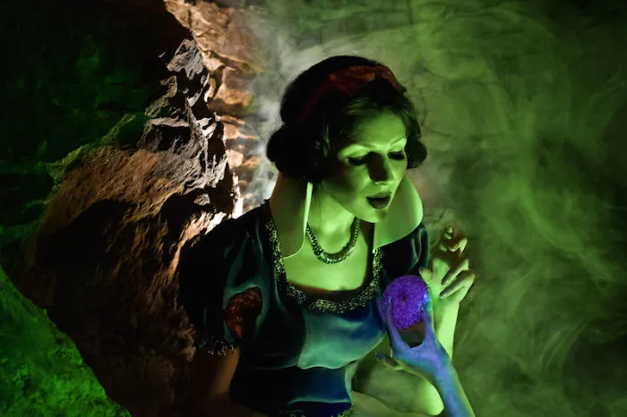 Nowadays' Snow White