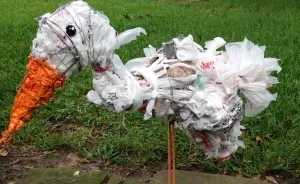 I Created A Recycled Stork Sculpture To Encourage Everyone To Say No To Plastic Bags