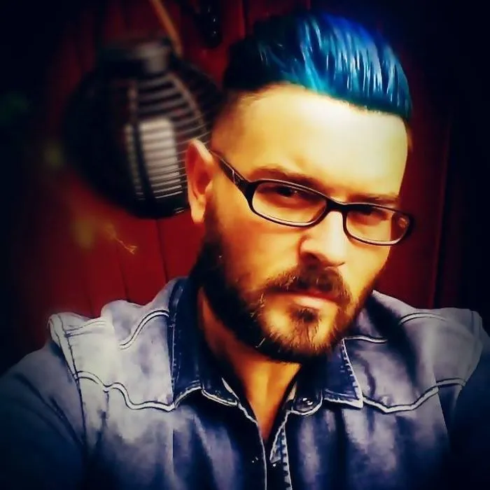 Merman Trend: Men Are Dyeing Their Hair With Incredibly Vivid Colors