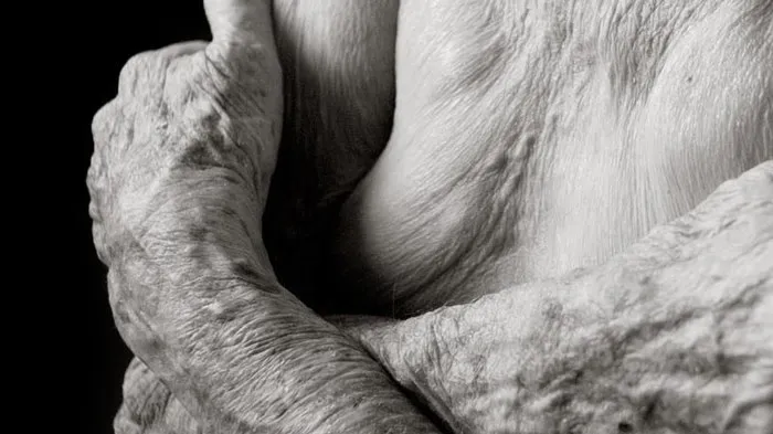 Photographer Reveals What The Human Body Looks Like At Age 100+