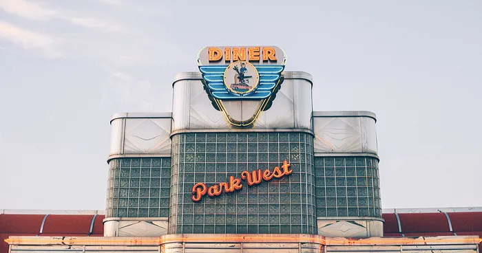 Diner Porn Captures The Food, Decor, And People Of America's Iconic Diners