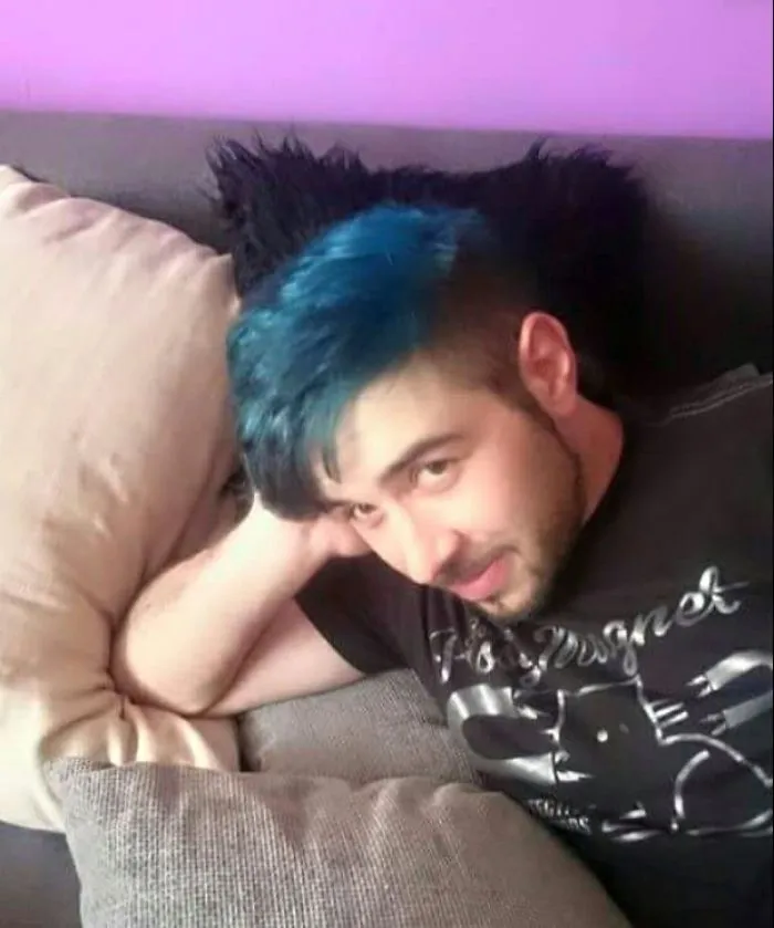 Merman Trend: Men Are Dyeing Their Hair With Incredibly Vivid Colors