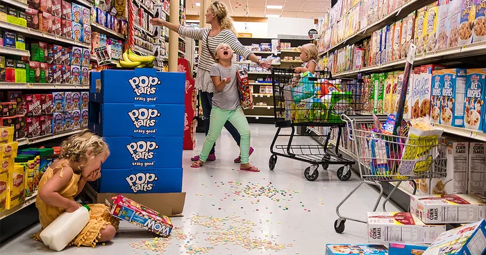 Photographer Reveals The True Chaos Of Being A Parent