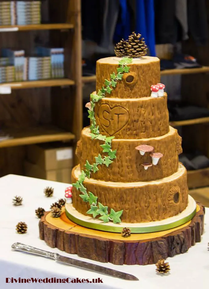 Tree Slice Wedding Cake