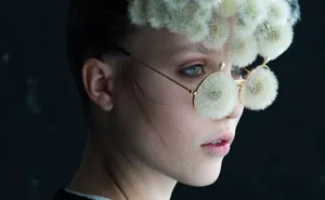 Flower Portraits By Isabelle Chapuis & Duy Anh Nhan Duc